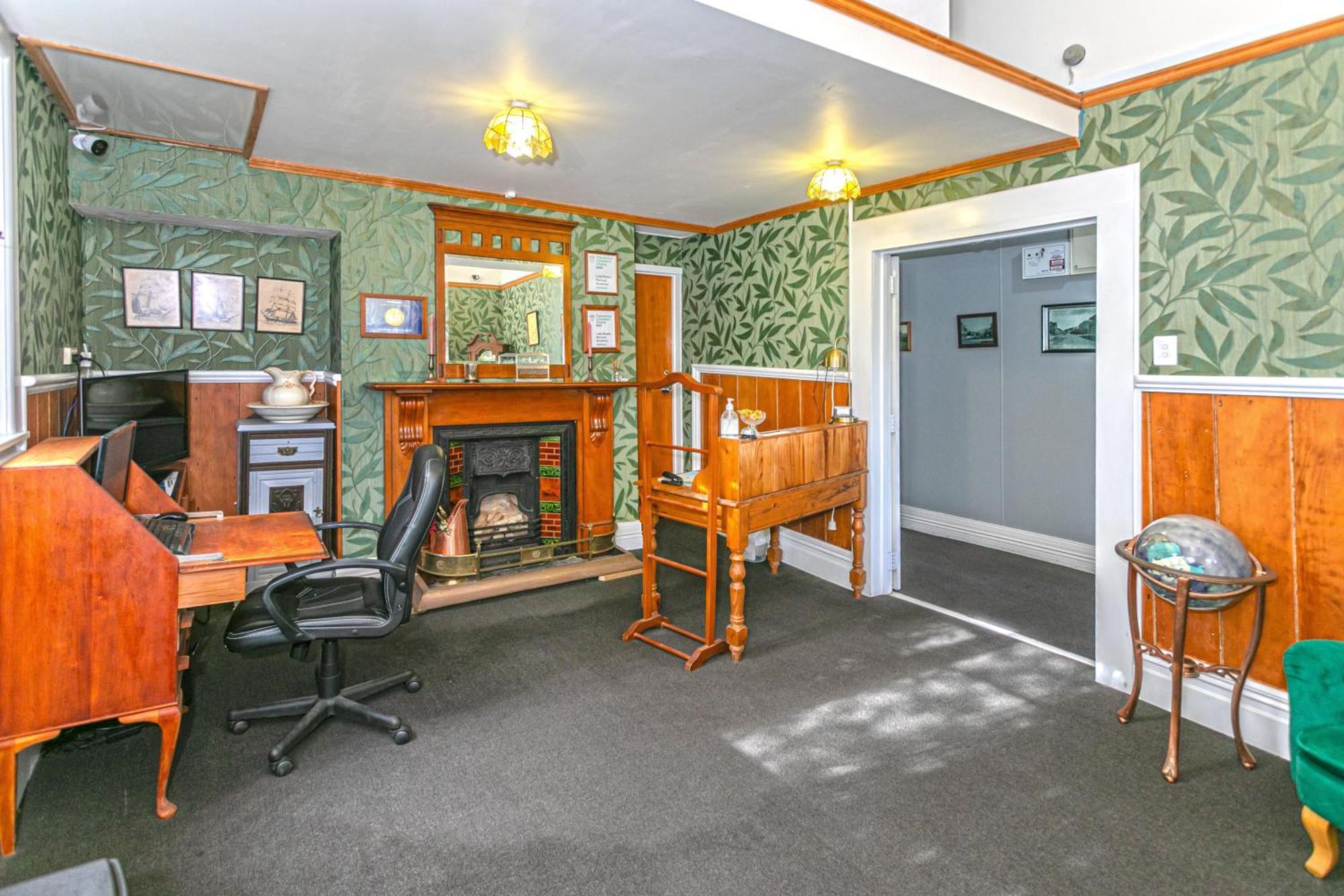 Lady Bowen Bed & Breakfast 템스 외부 사진